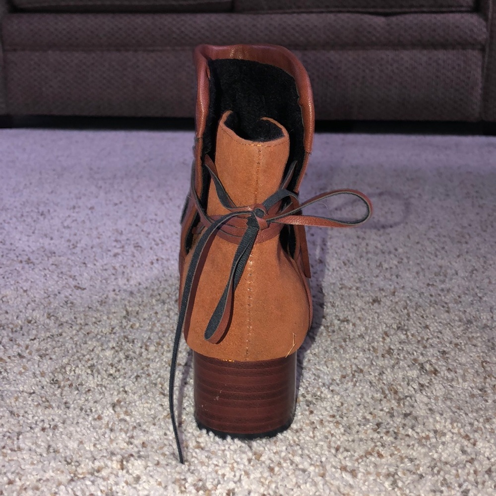 Booties - Picture 4 of 5